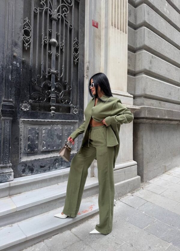 Olive Lenin Suit