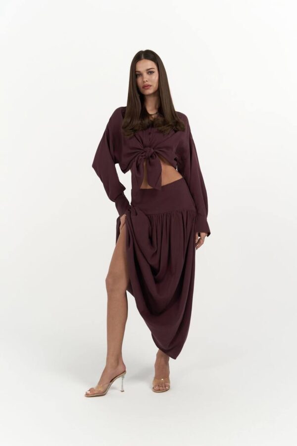 Linen Suit - Image 2